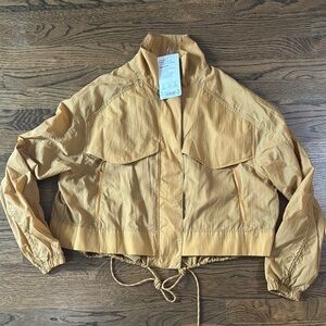 Athleta Canopy Parachute Jacket Short | small | NWT